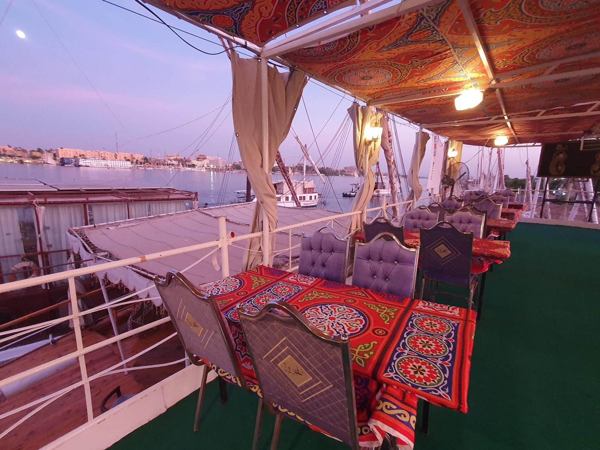 Hotel Moon Boat Luxor Exterior foto